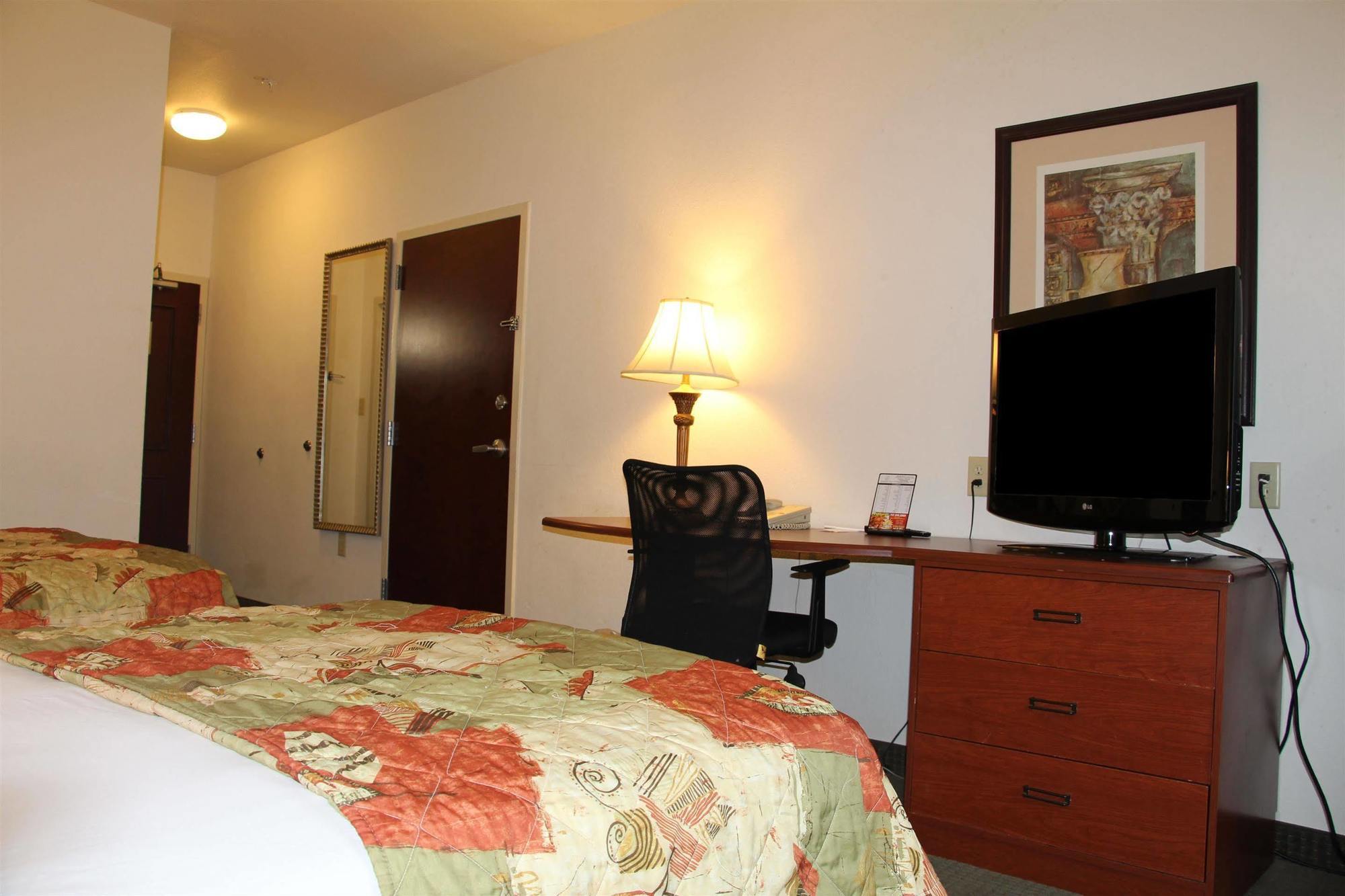 Sleep Inn & Suites Newport News Bagian luar foto